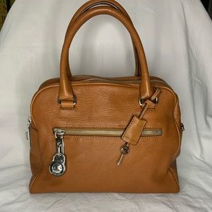 Michael Kors Leather Shoulder Tote Tan